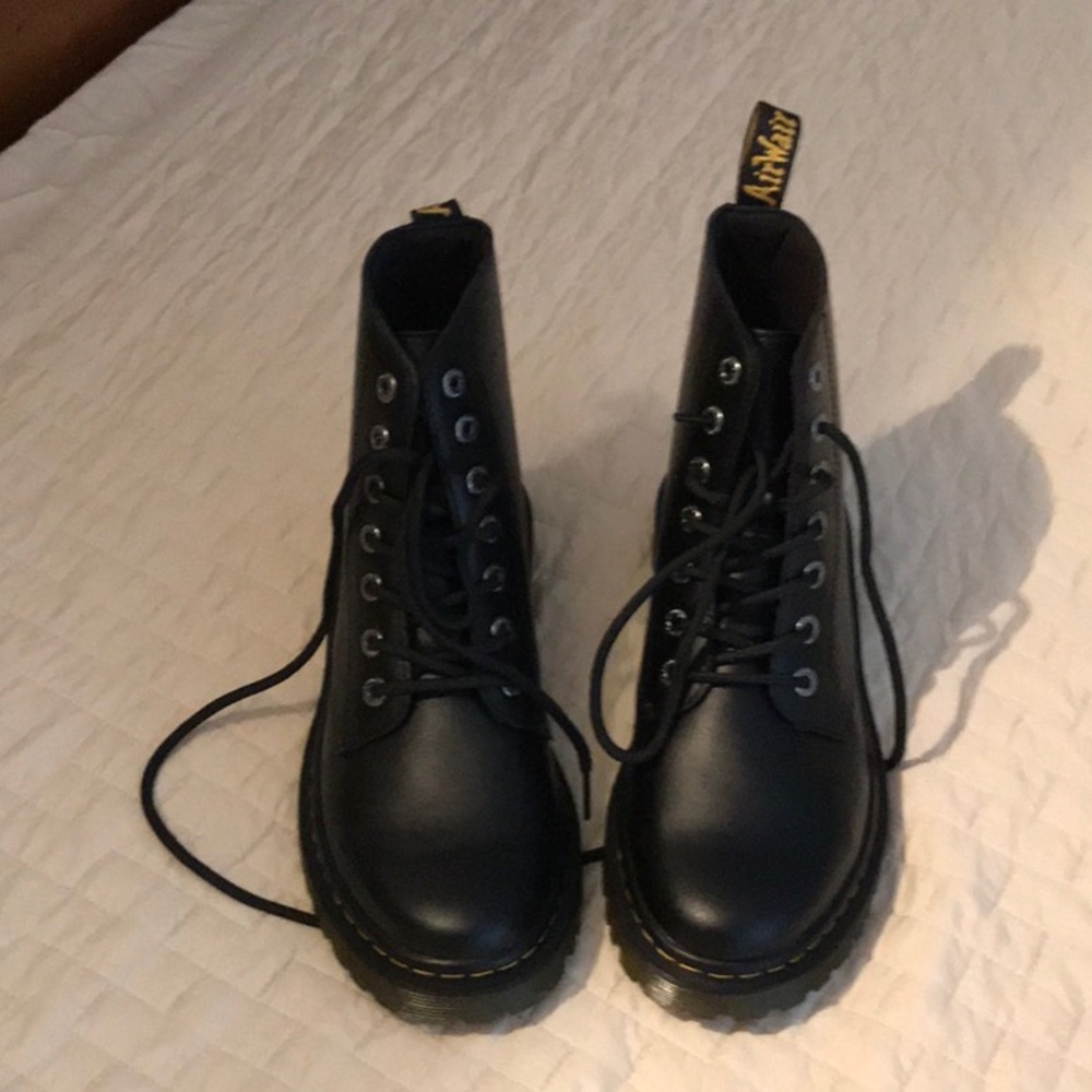 Brand new Dr Martens  Air Wair NIB